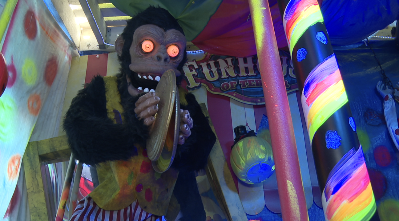 Escondido Madhouse haunted house will close for good after 27 years on ...