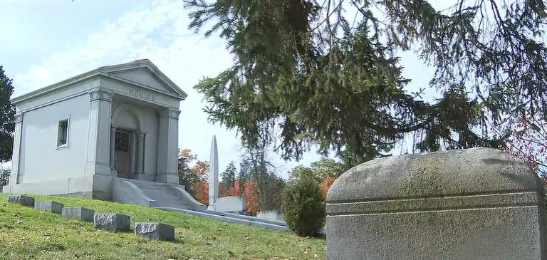 Lansing group hosts self-guided tour of historic cemetery