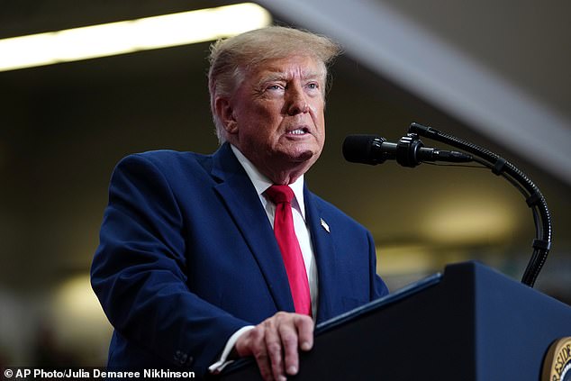 Trump blasts 'total loser' Bill Maher days after hosting him