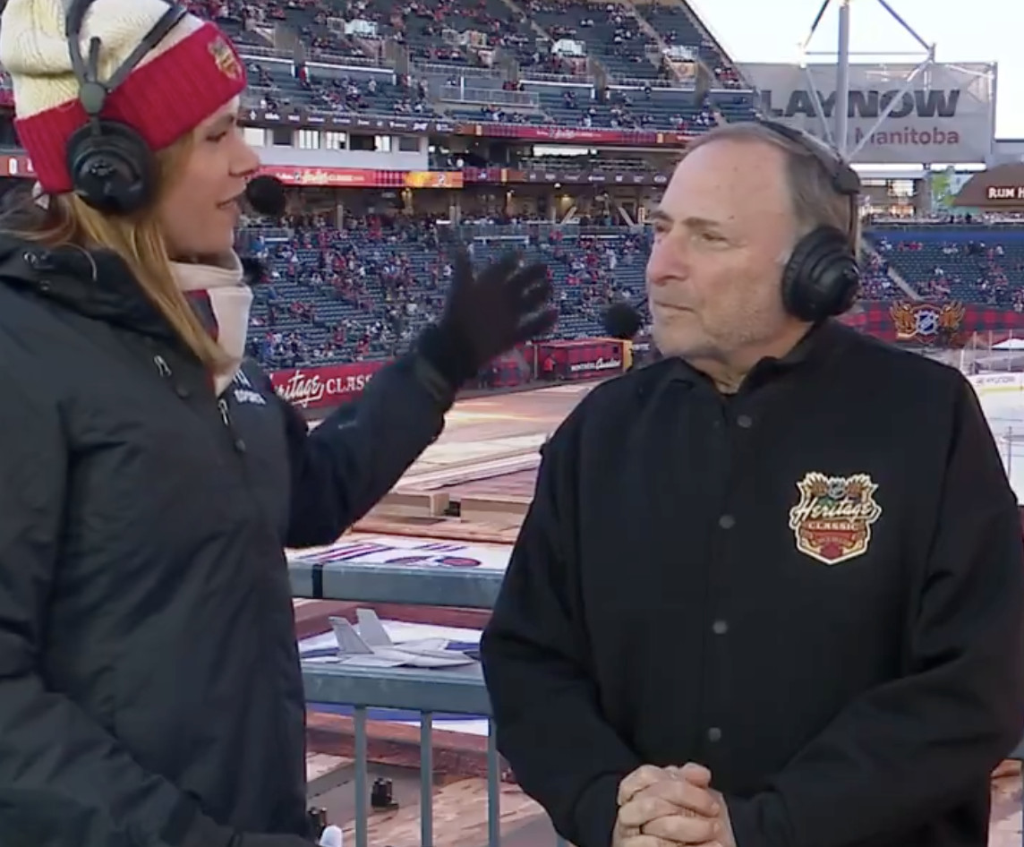 Gary Bettman would like to see an outdoor game in Montreal