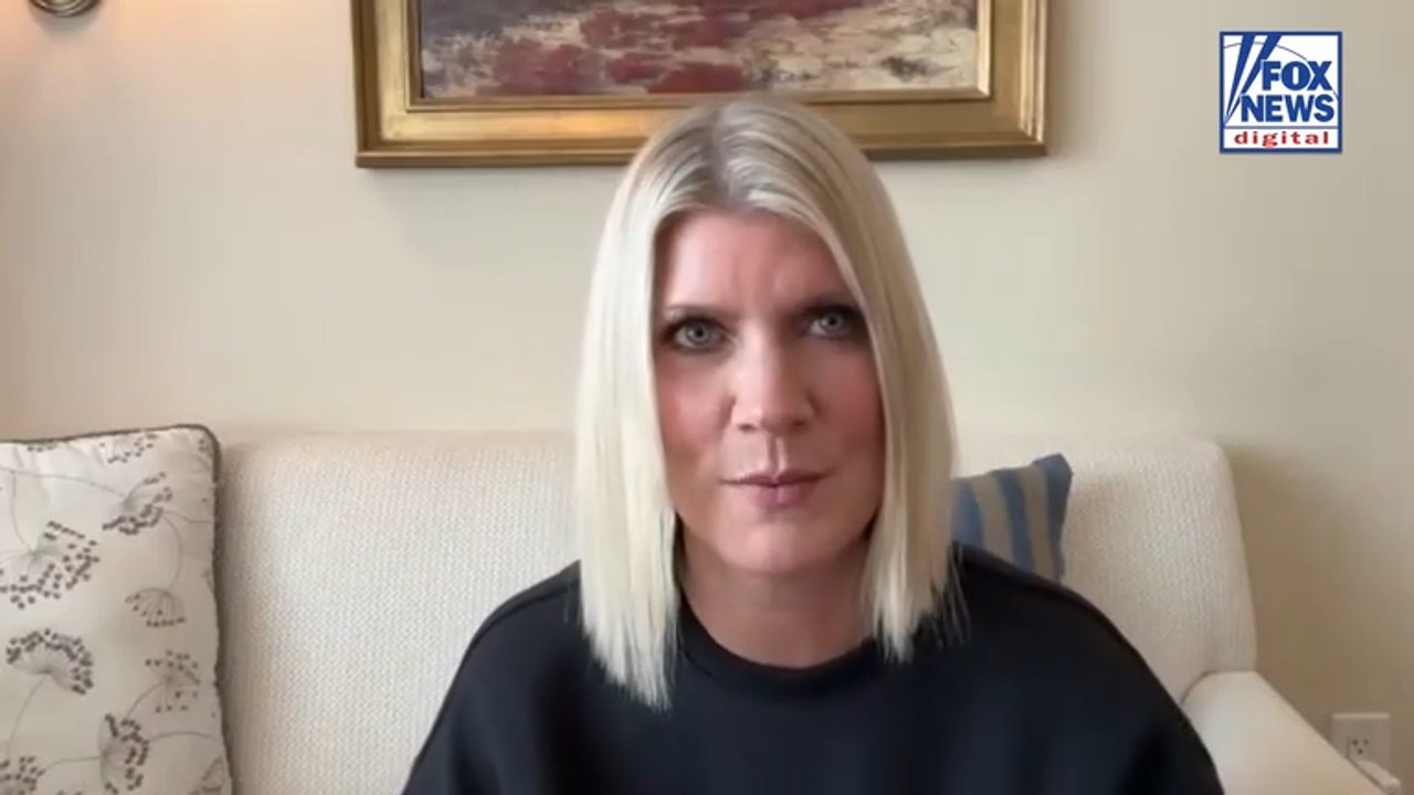 Natalie Grant suffered internal bleeding after she belly flopped on her ...