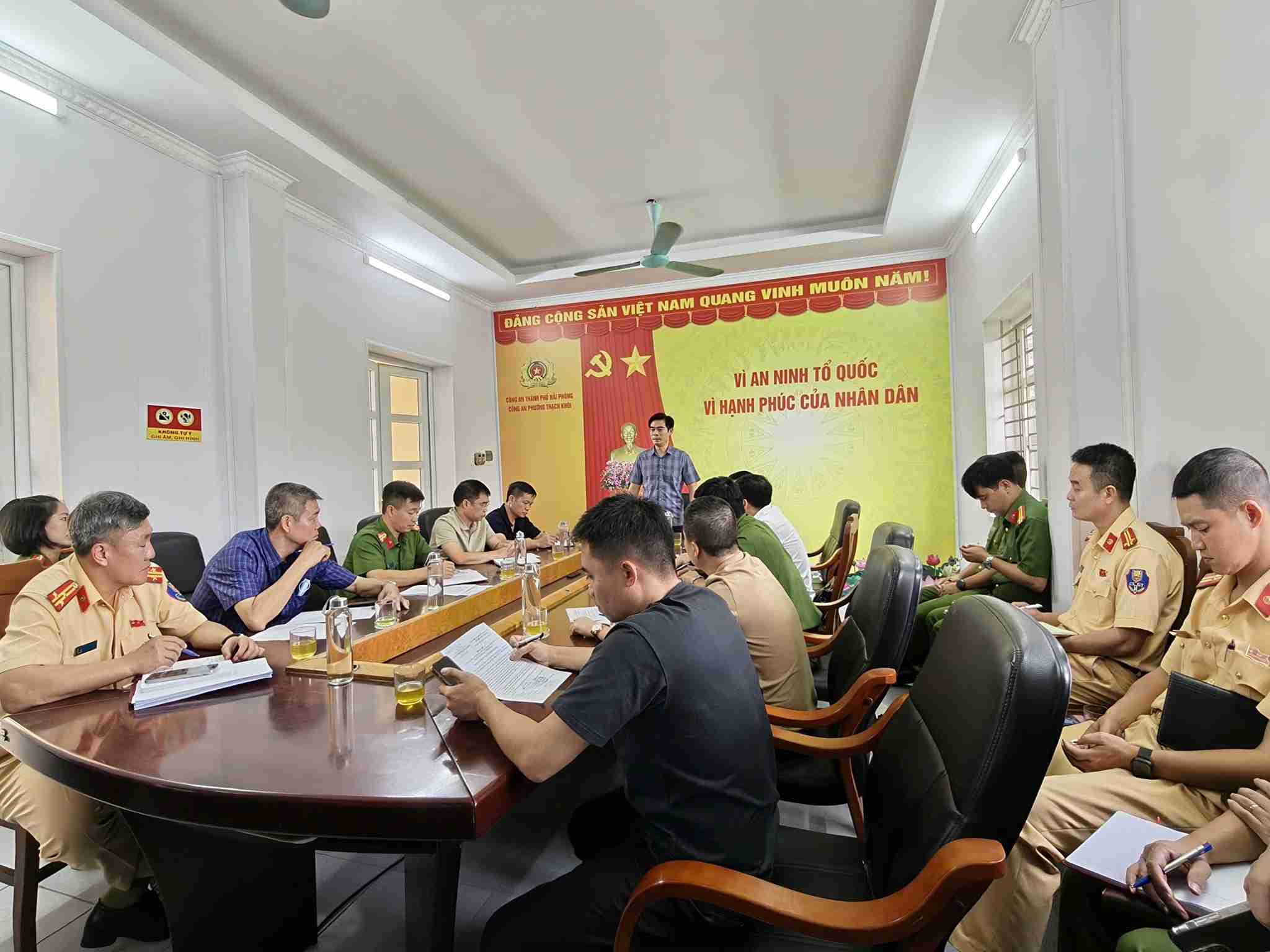 Sau vụ tai nạn 4 người tử vong, Hải Phòng yêu cầu xử lý nghiêm các lò độ xe