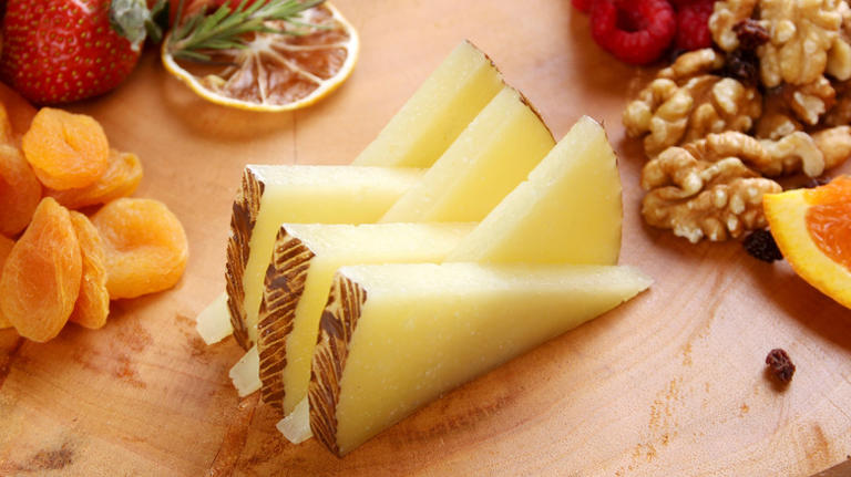 For elegant appetizers, cut cheese wedges with this simple triangle trick