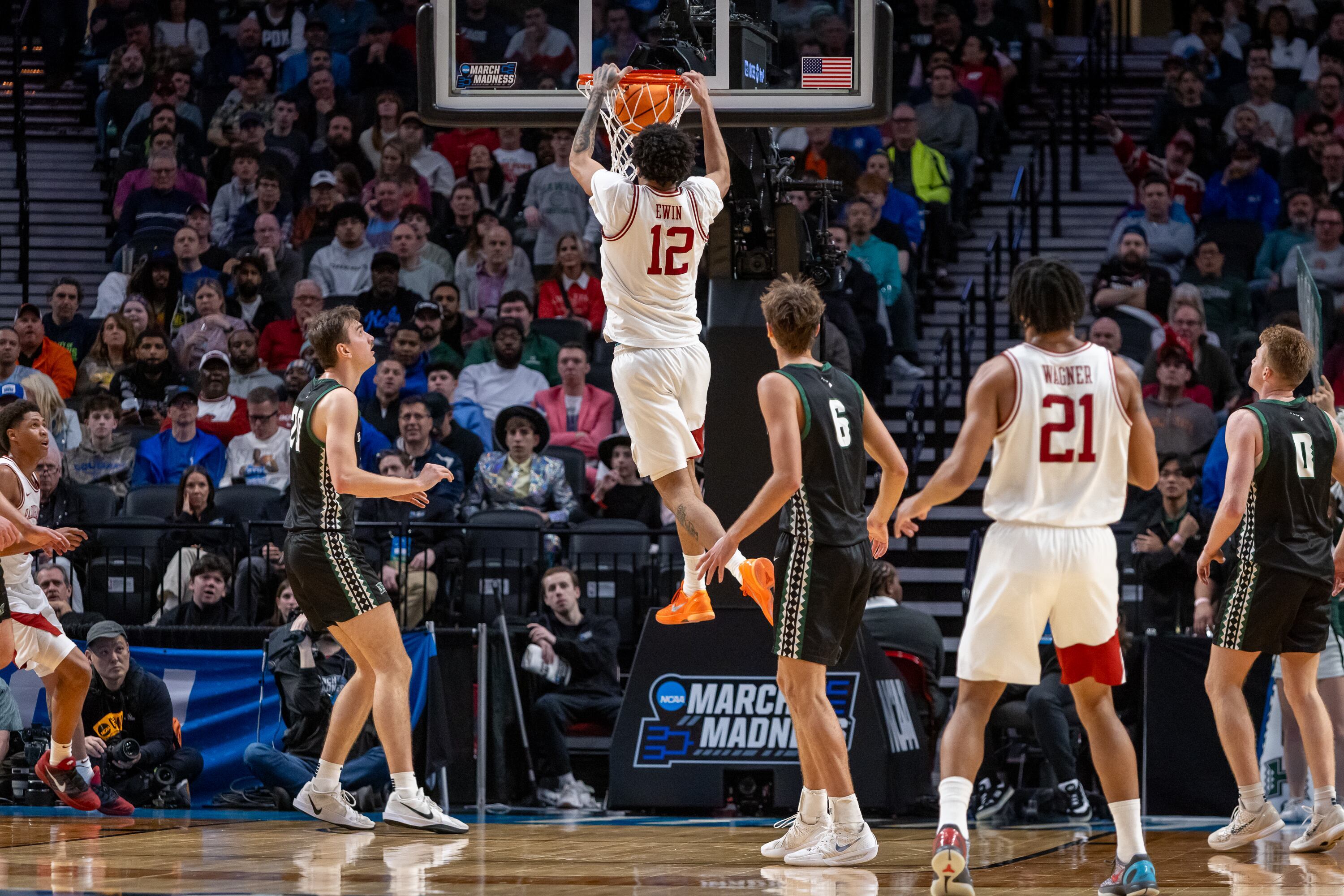 Arkansas transfer forward ruled eligible for Oregon men's basketball