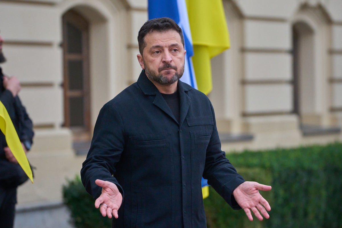 Ukraine war latest: Kyiv disputes Musk’s Starlink claims