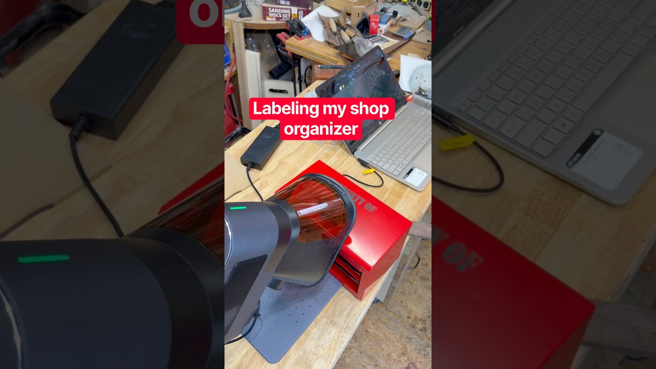Using the LaserPecker 5 20W fiber laser to label my toolbox # ...