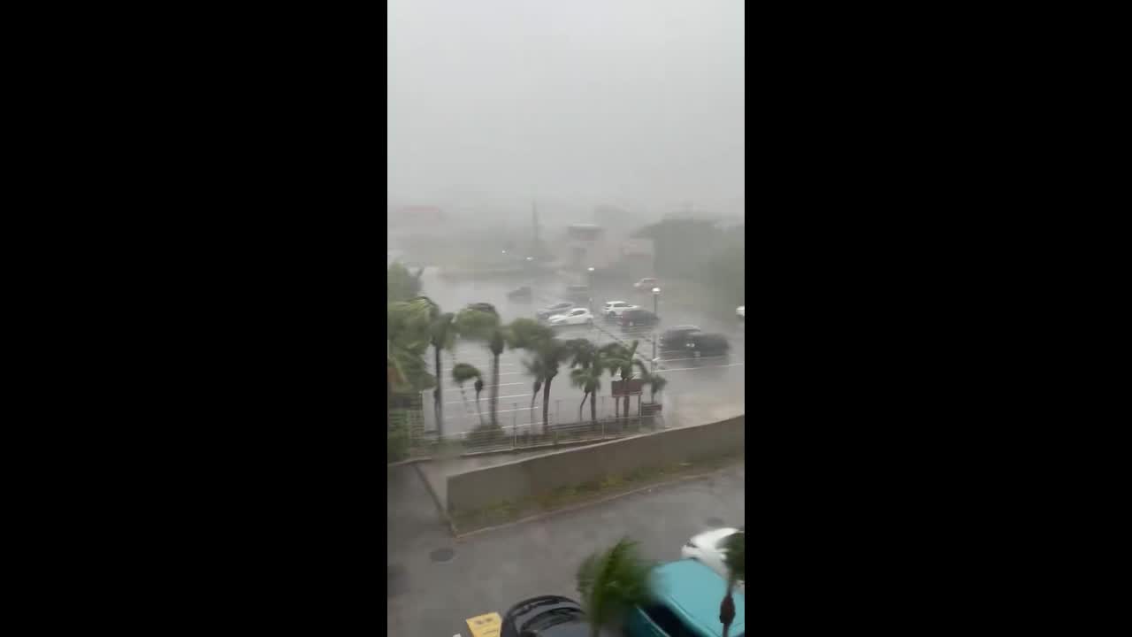Typhoon Champi brings torrential rain and powerful winds to Ishigaki ...