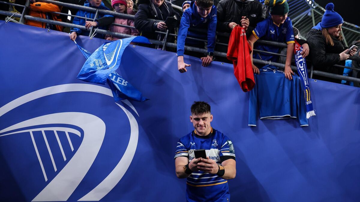 Dan Sheehan No 8 experiment a live option for Ireland