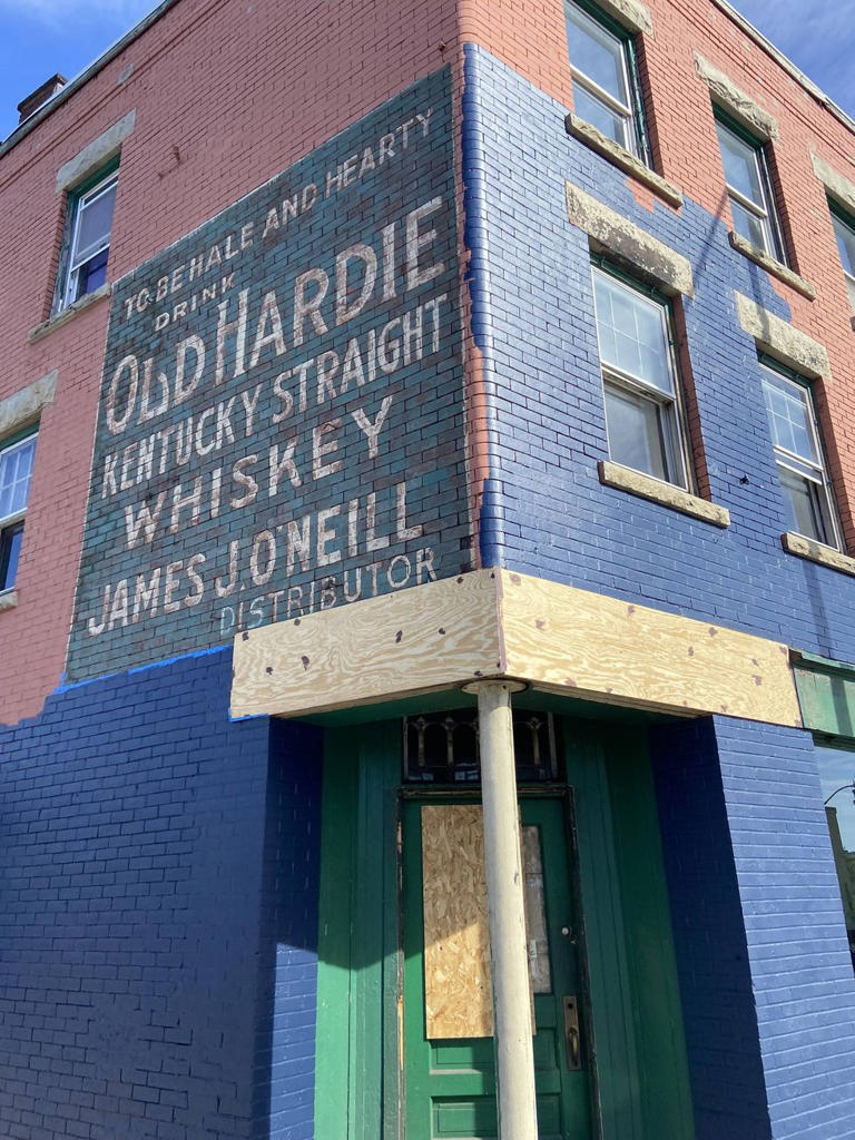 'Blue Collar' Swannie House due to re-open by early '27