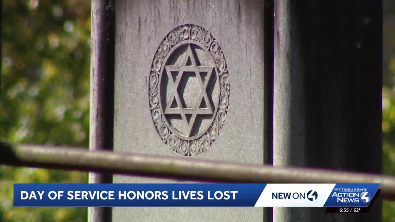 Volunteers pay tribute to the victims of the Tree of Life synagogue ...