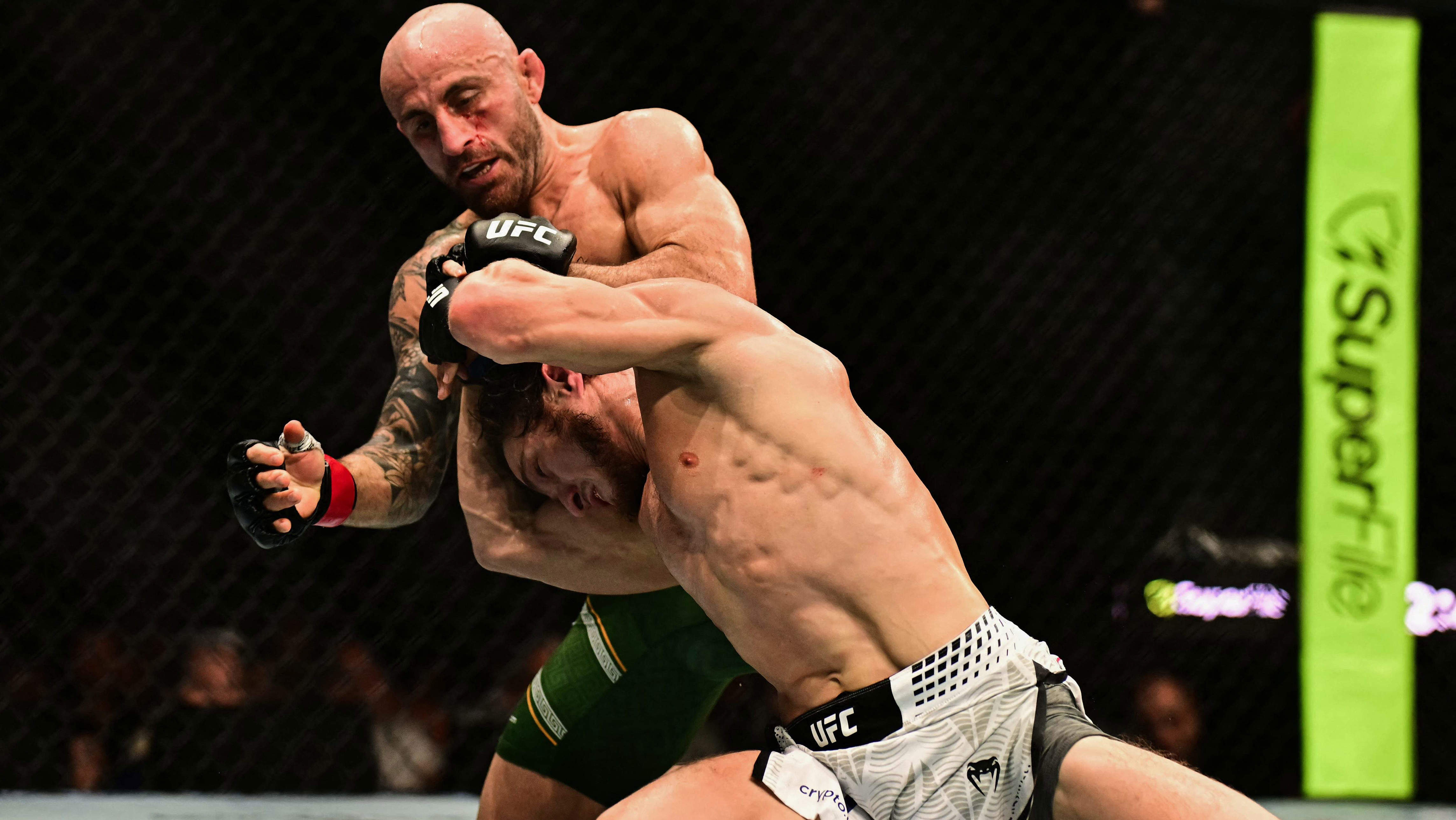 Dana White outlines how Movsar Evloev gets another title shot