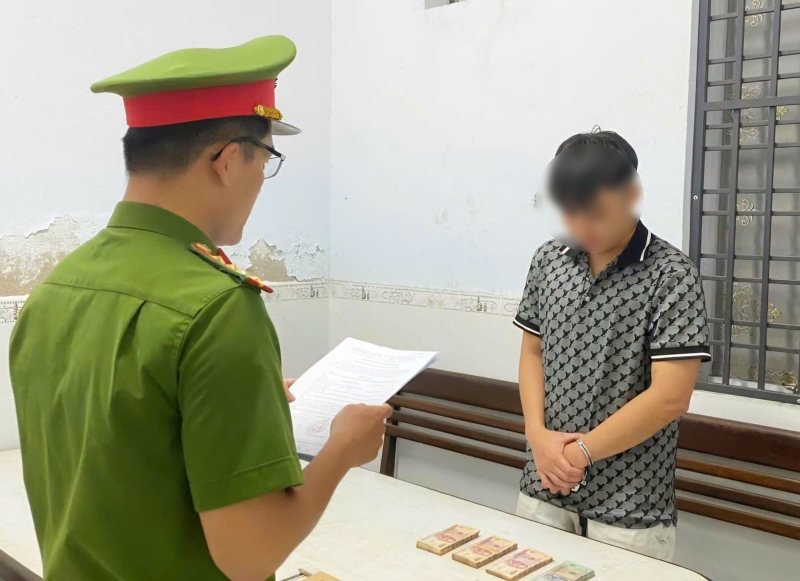 Quên khóa cửa ôtô, chủ xe ở Đà Nẵng bị trộm 133 triệu đồng