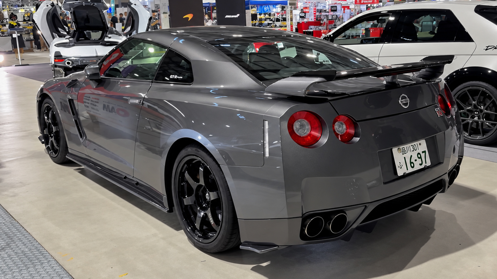 日産GT-R R35がマニュアル仕様に、日本の技術を披露