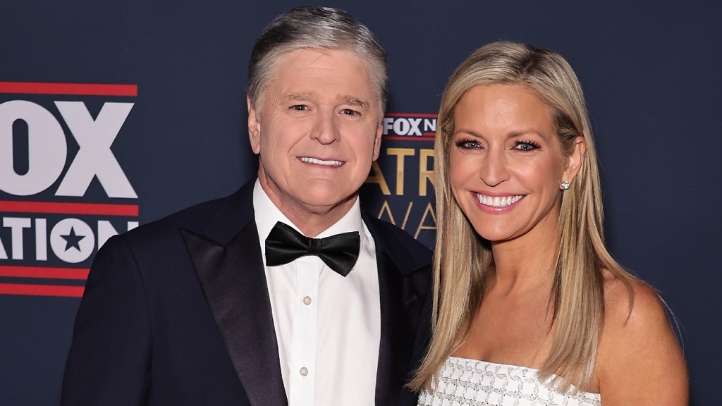 Fox News hosts Sean Hannity and Ainsley Earhardt are married