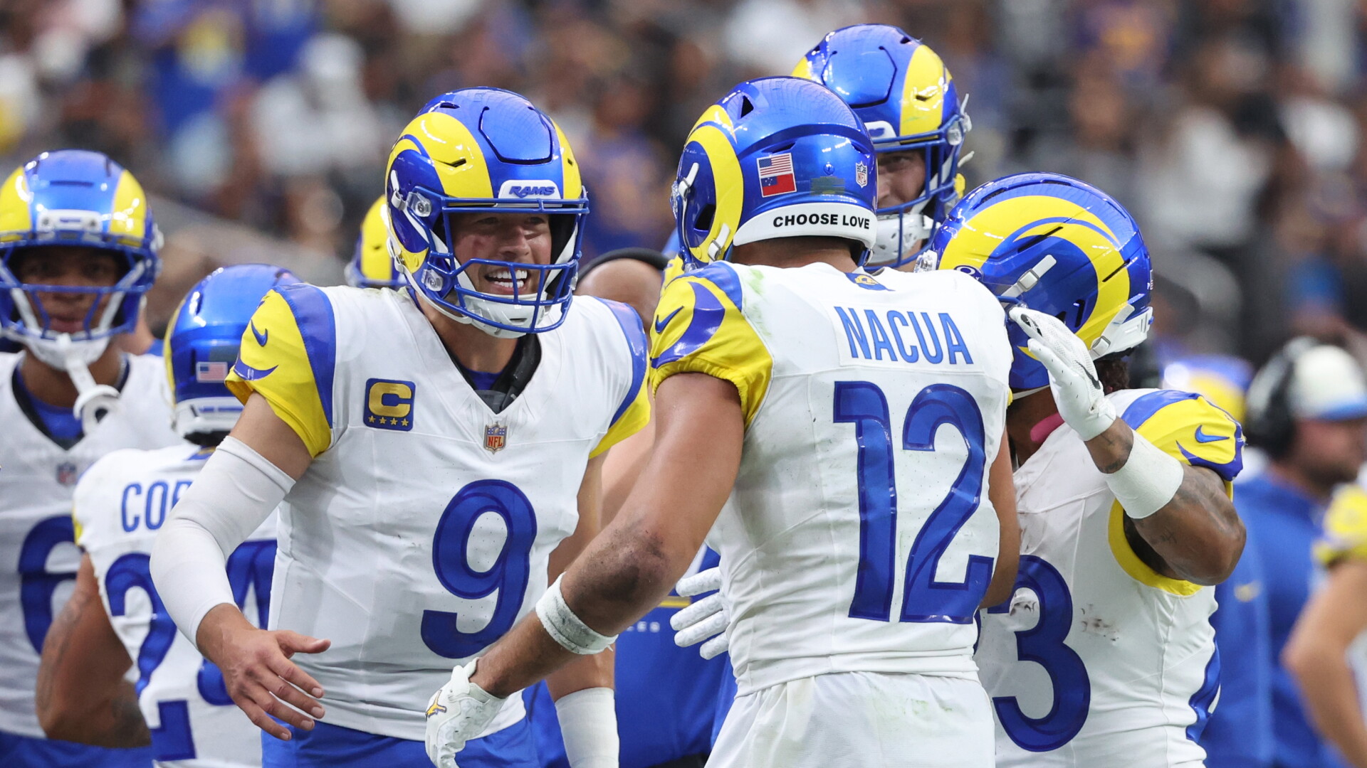 Rams get back in the win column with 35-21 victory over Raiders