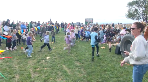Pumpkin drop brings families from near and far to South Dakota