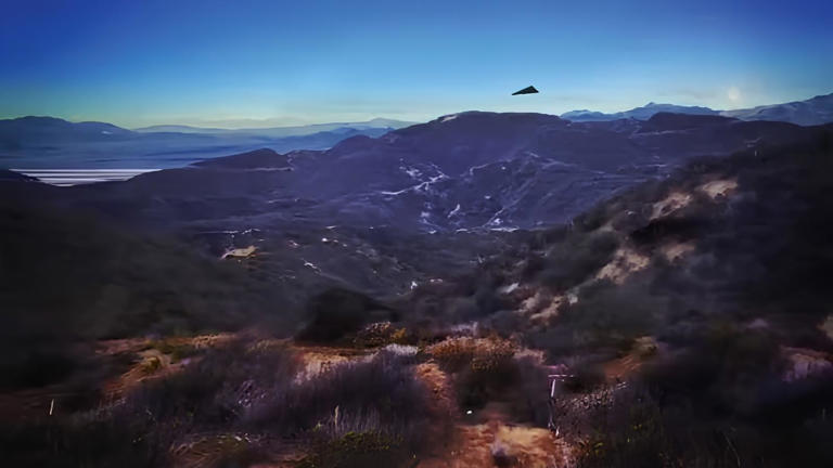 Pentagon UFO files detail FBI agents' report of silent black triangle ...
