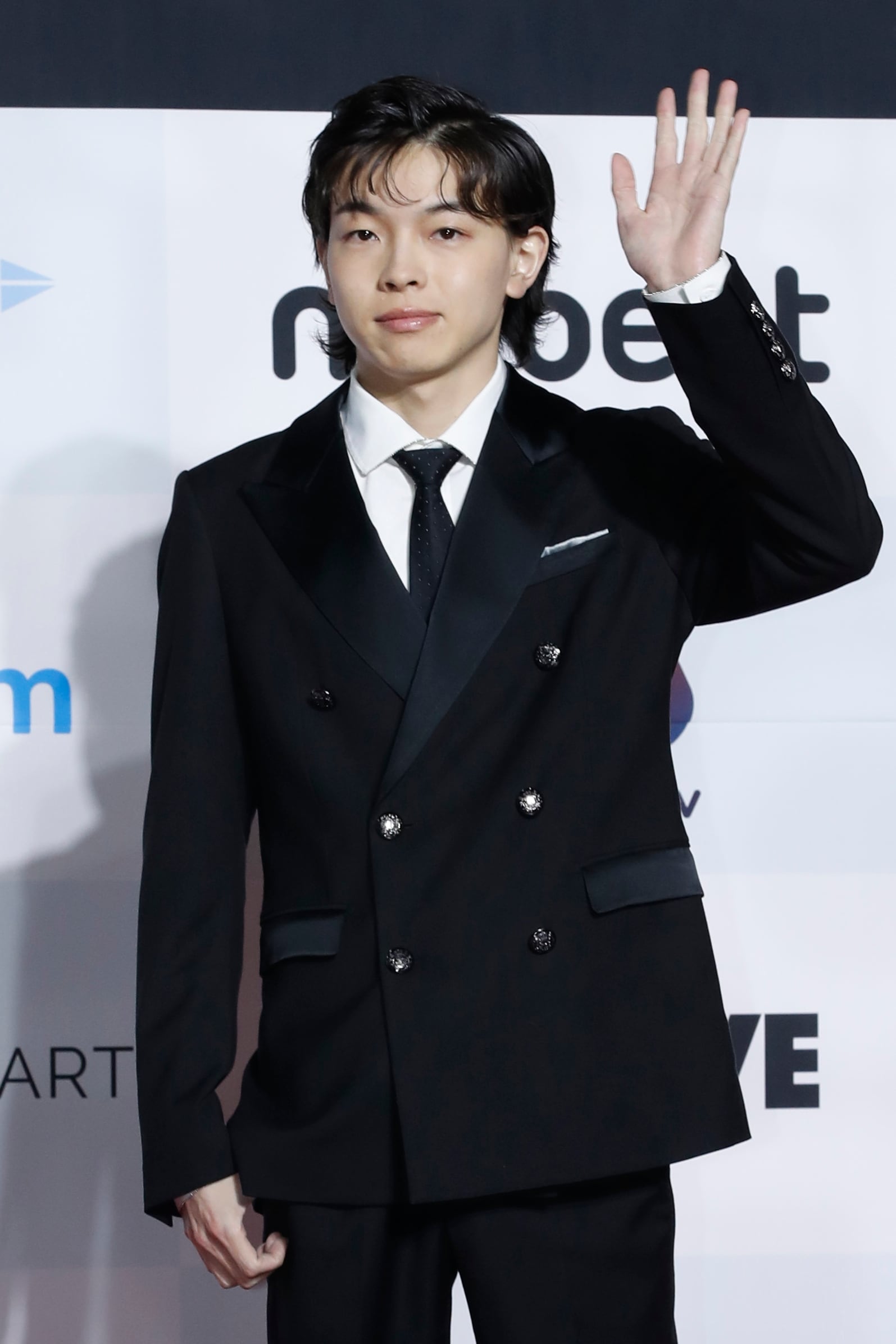 J-pop star Imase releases album, eyes Korean trot