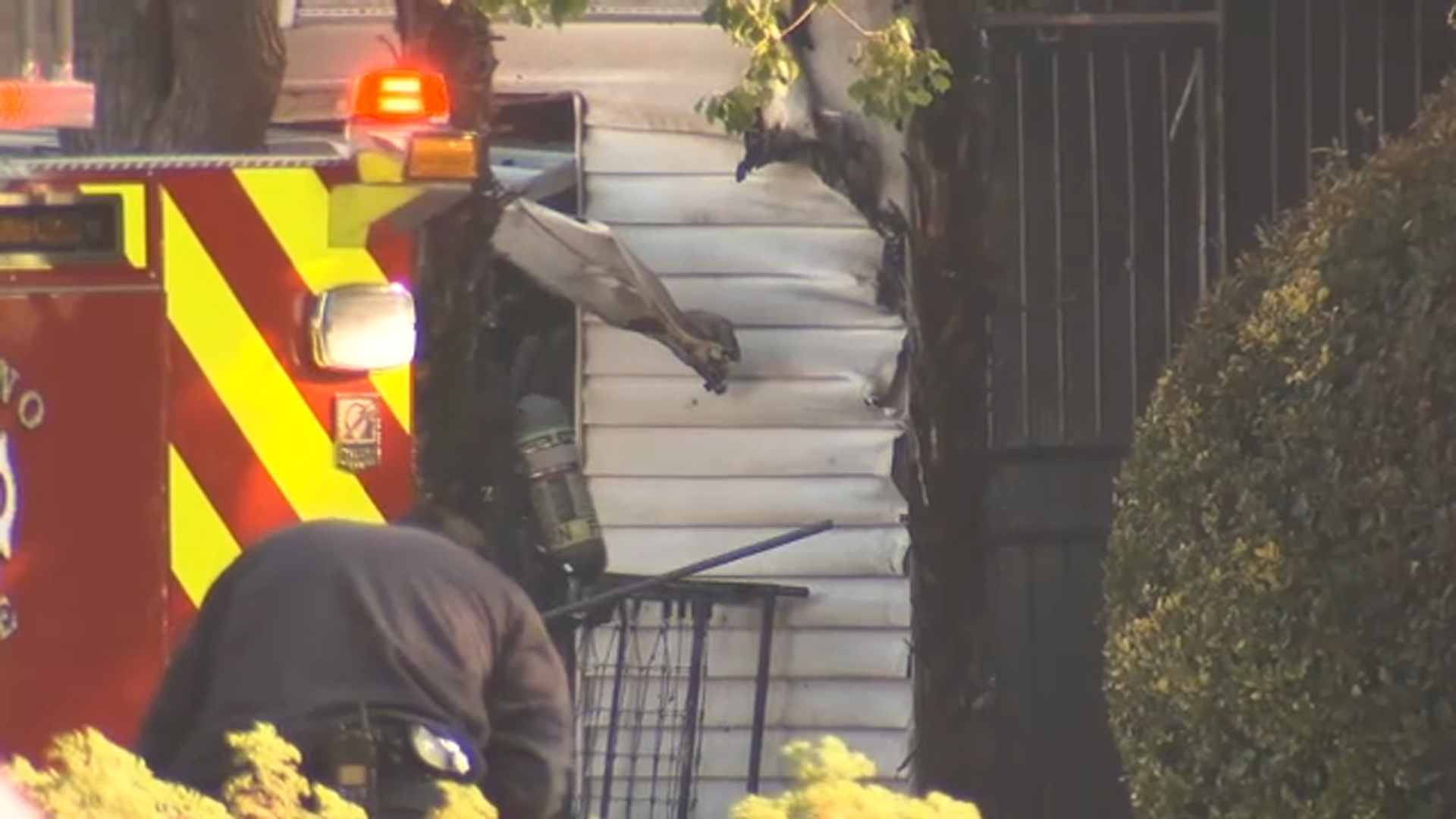 Man hospitalized following house fire in northeast Fresno