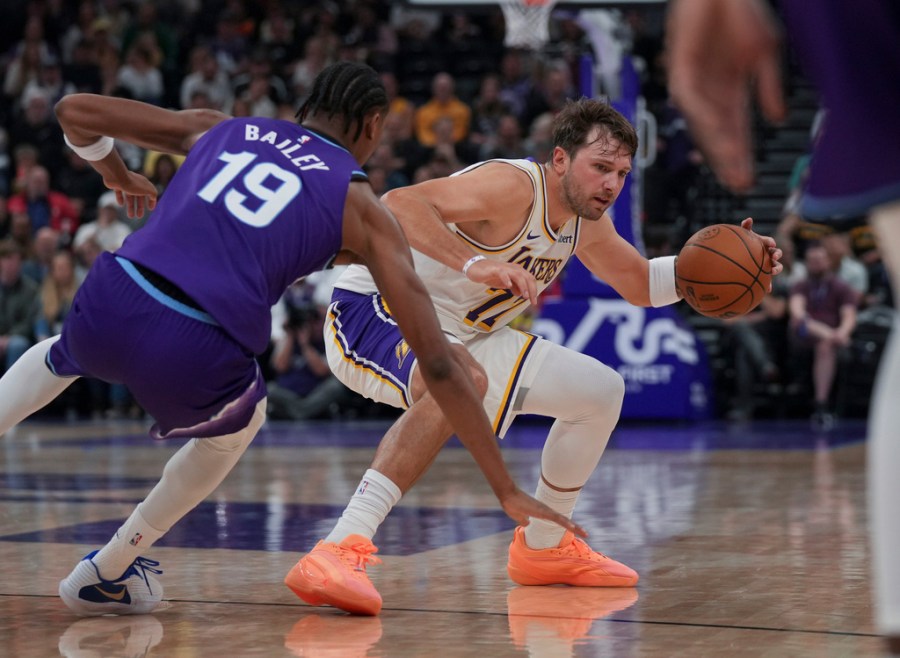 Doncic scores 52 as Lakers beat Jazz, 132-123