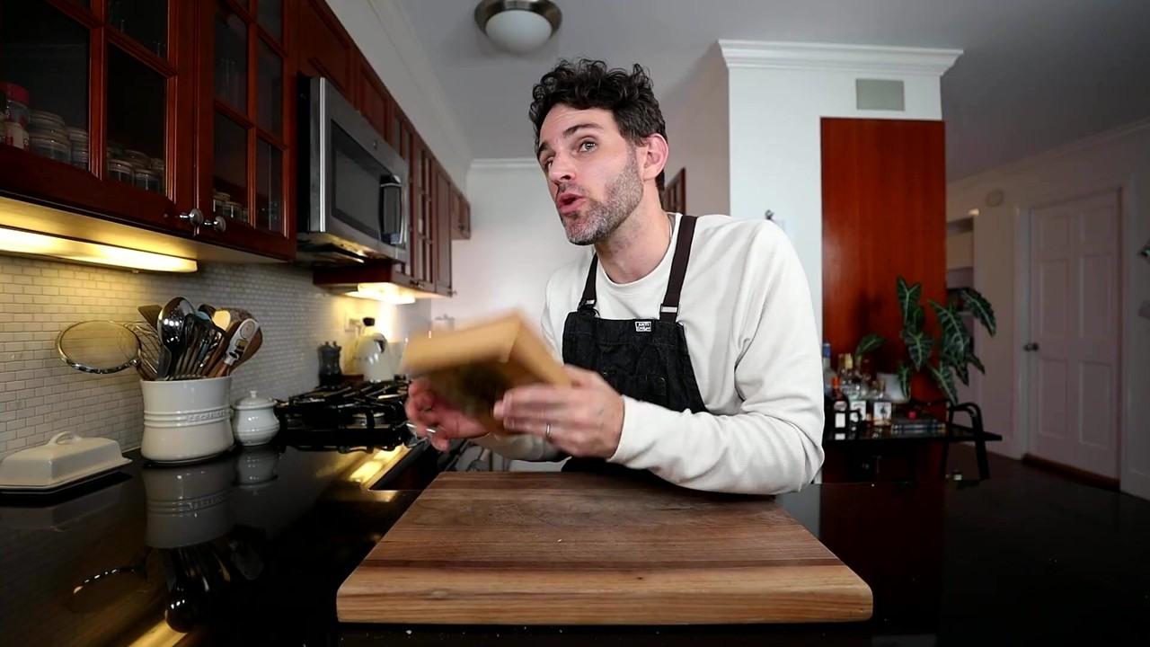 Jamie bakes Fannie Farmer's apple pie recipe