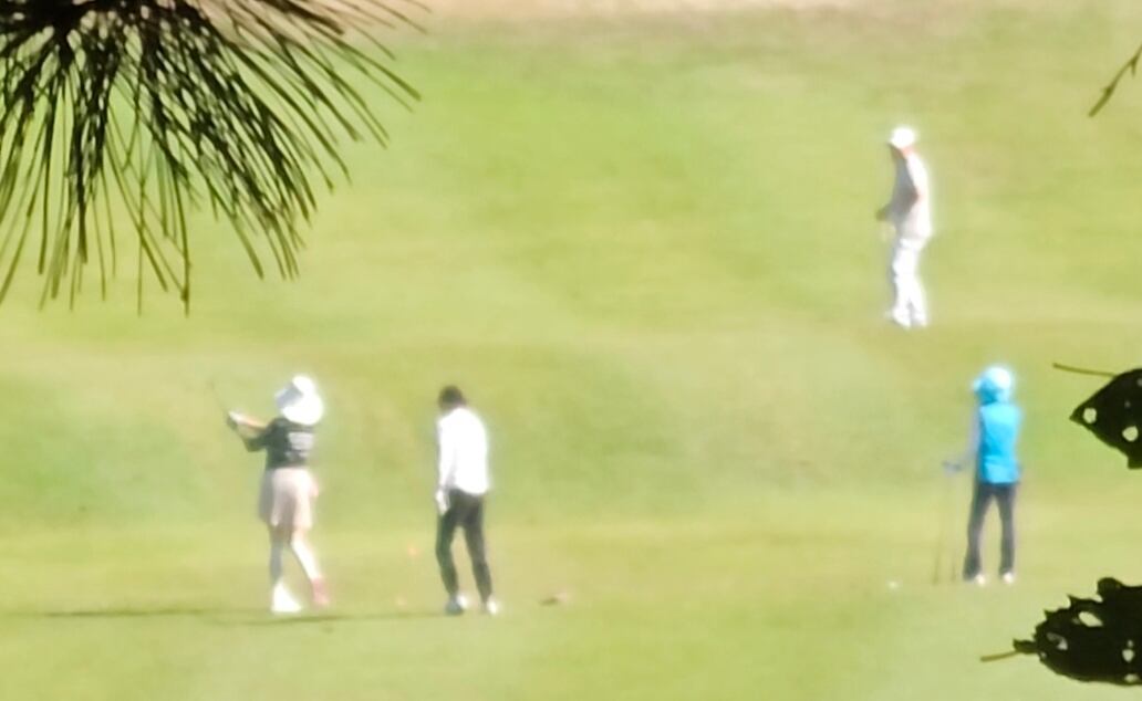 Cheong Wa Dae warns media over unverified claims on first lady's golf