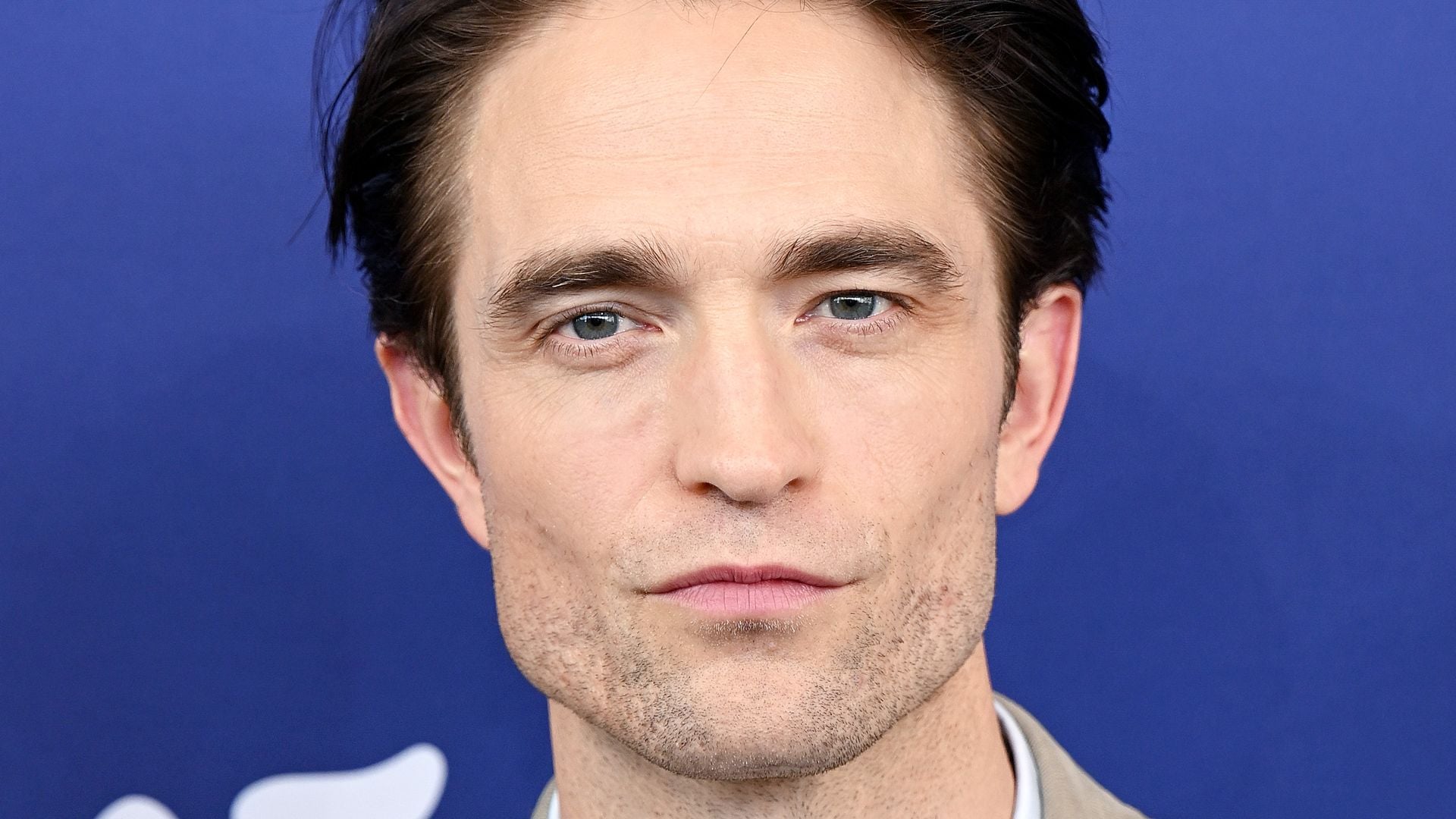 Robert Pattinson sagte Rolle wegen 200 Nikotinbeuteln zu