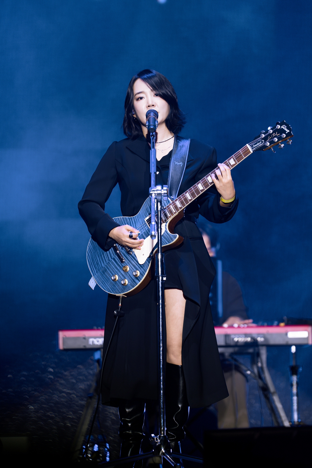 [Official] Younha sues agency she was with for 14 years over settlement ...
