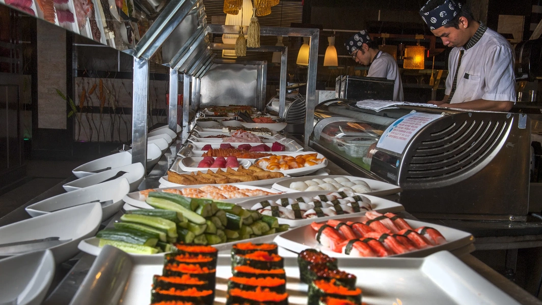 Master the art of buffet dining