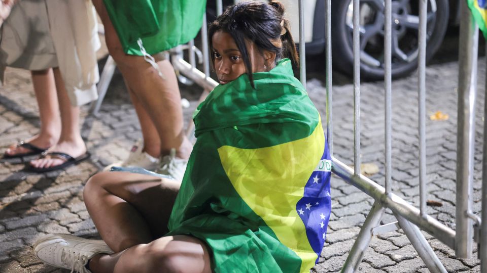 Cómo Lula derrotó a Bolsonaro, batió récords y detuvo la ola de derecha en la región.