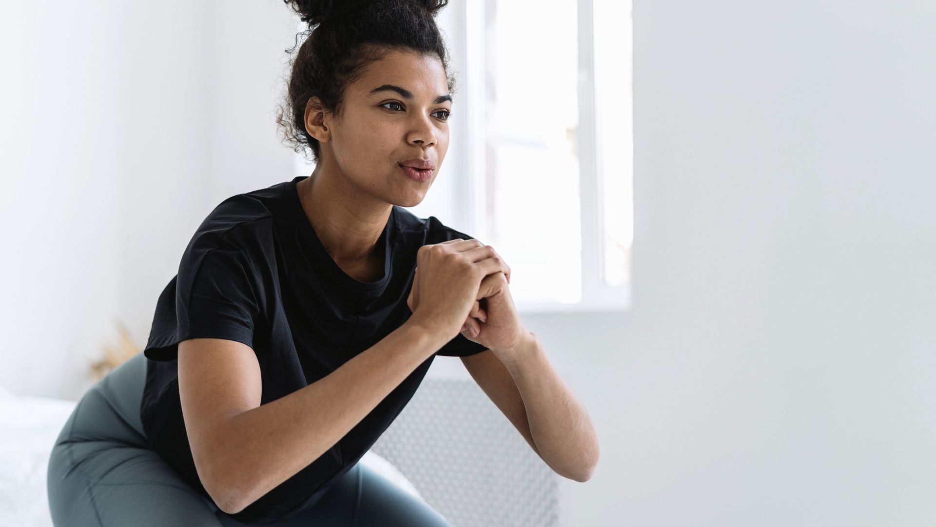Build a stronger lower body at home with this 15-minute equipment-free ...