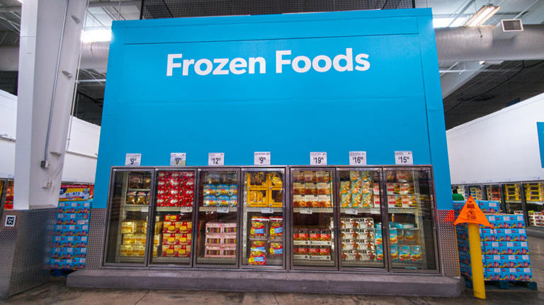 Sam's Club fans say this frozen appetizer tastes like it came straight ...