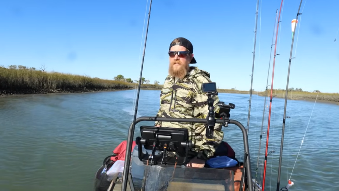 Zachary Fowler catches redfish, sharks, and a giant stingray in South ...