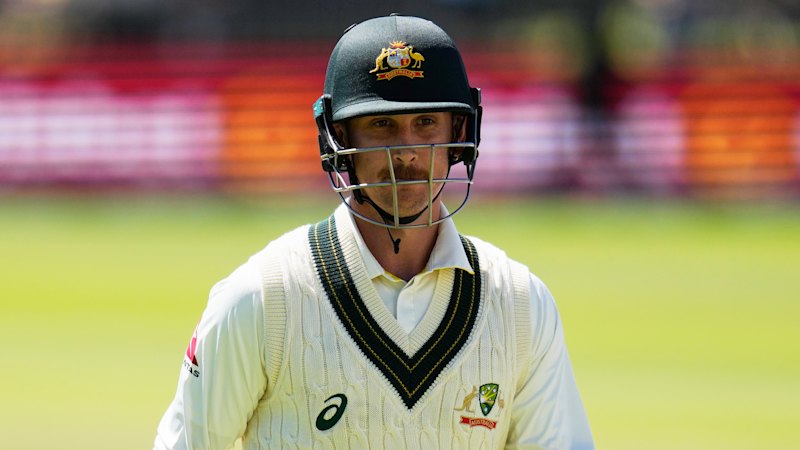 Maddinson dropped, Smith under fitness cloud for Cape Town Test