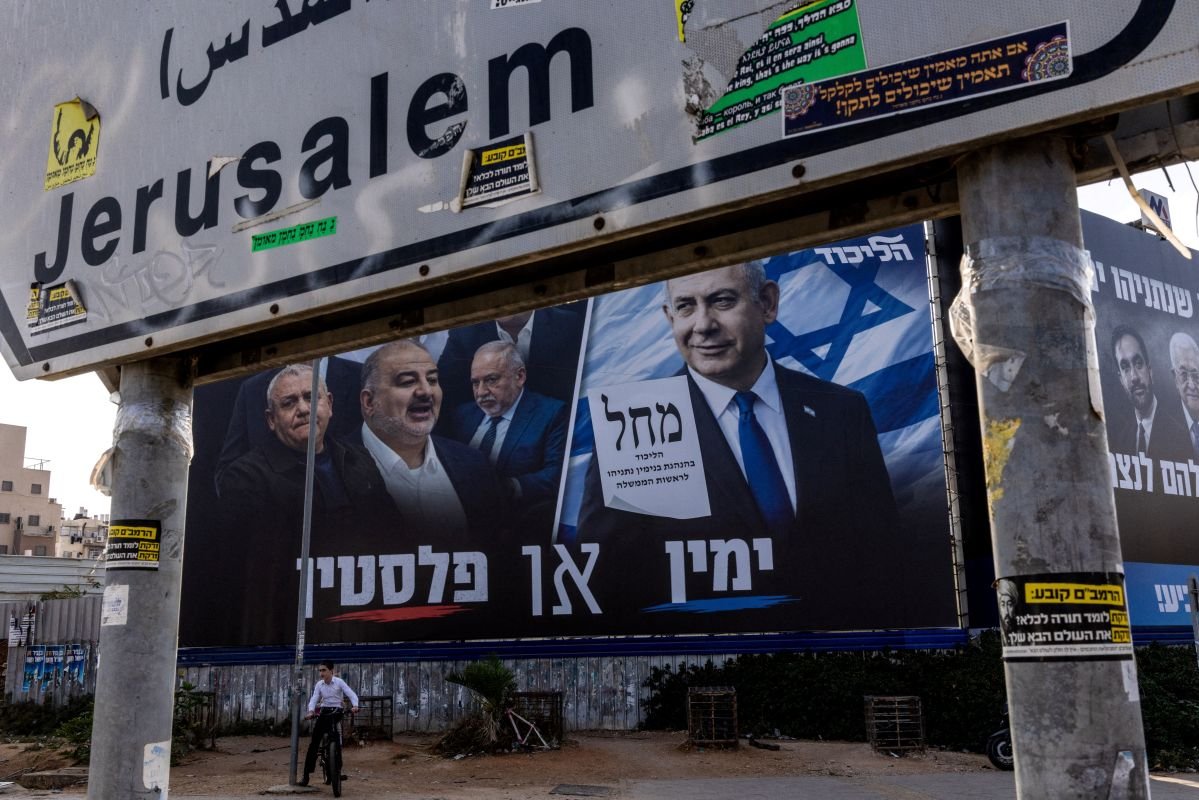 Perang konten AI dan bot dalam kampanye pemilu Israel, kubu Netanyahu ...