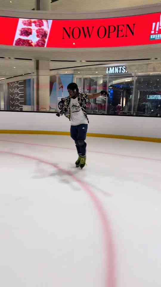 Moonwalk inspired freestyle ice skating performance