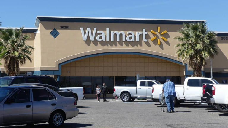 Walmart's $150 pop-up canopy tent with 4 sidewalls is just $90 and easy ...