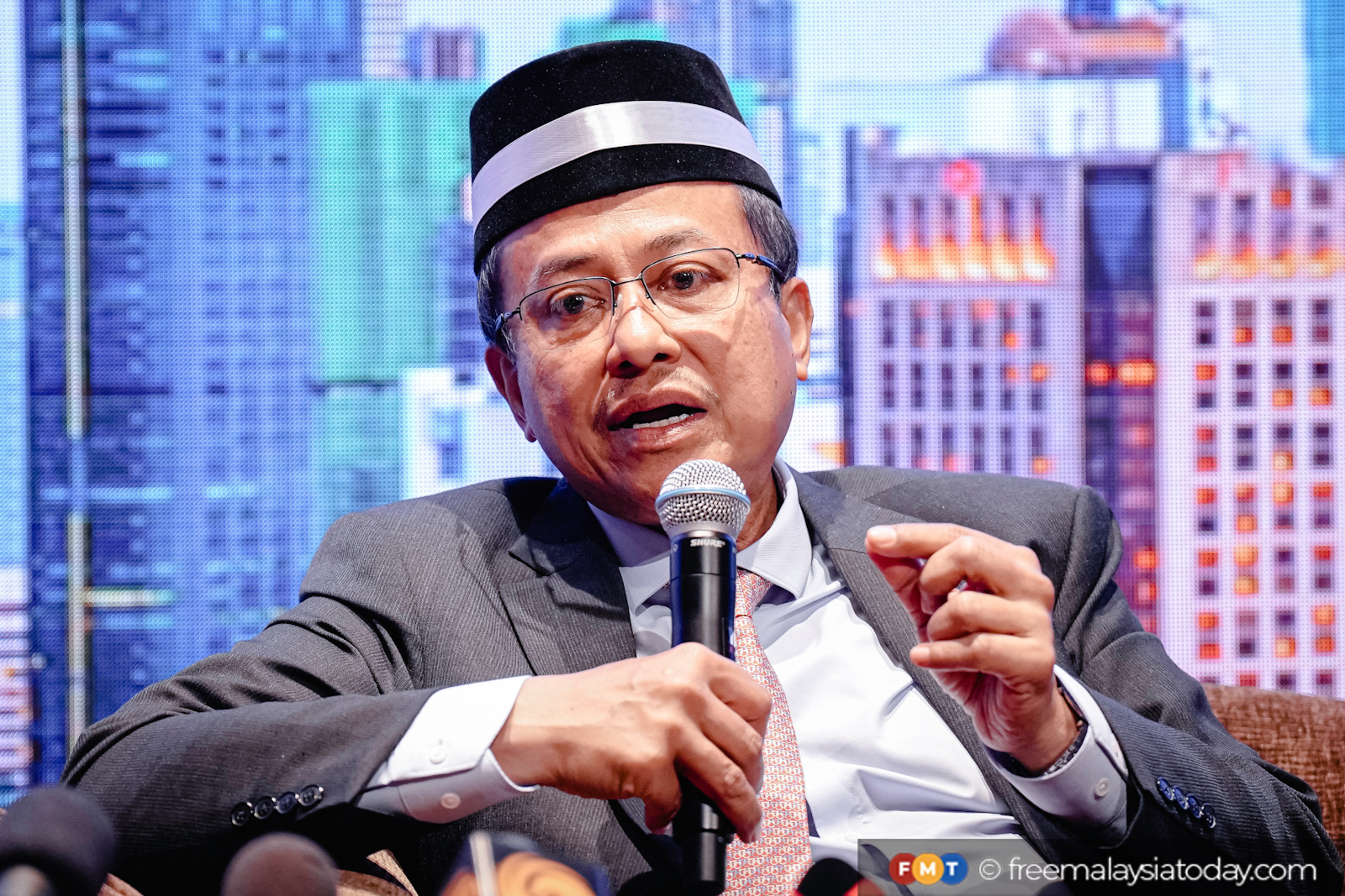 SG4 open to exploring small nuclear reactors, says Samsuri