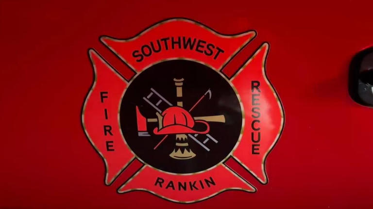 Rankin County crews battle brush fire on Buckshot Road