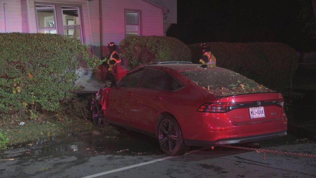 Car crashes into Huntington Station adult home, displacing 27 residents ...