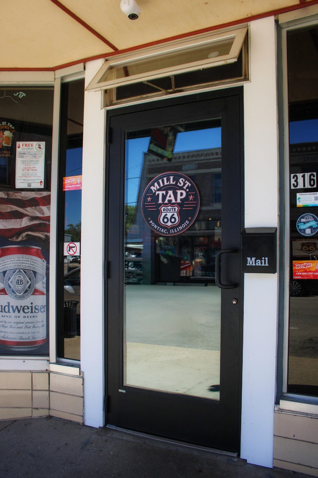 Downtown Pontiac bar prepares to reveal new look after remodel