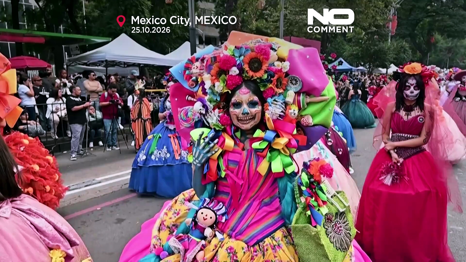 Mexico: spectacular Catrina parade brings the dead to life