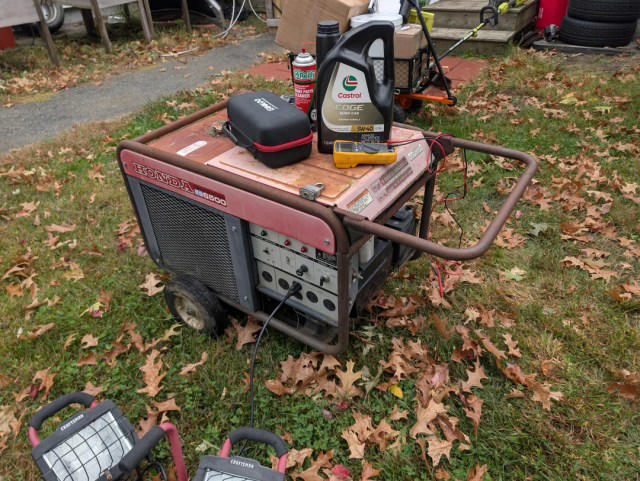 Homeowner spots free Honda generator on the curb, then gets the $3,000 ...