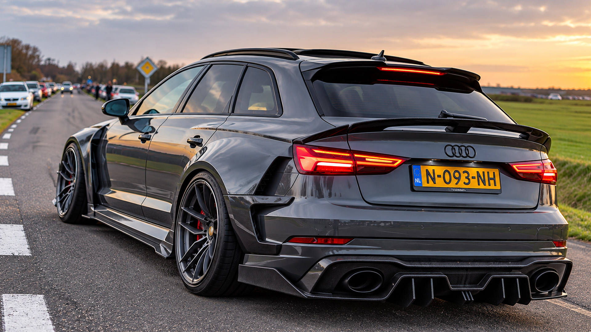 Modified Audi RS6 Avant V8 leaves car meet with twin-turbo power