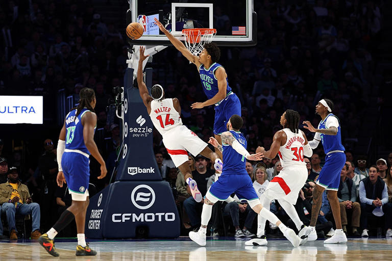 Kawhi Leonard sidelined, Scottie Barnes goes MIA as T-Wolves blow out ...