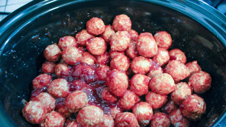 Super easy, these cranberry orange meatballs are perfect for any party