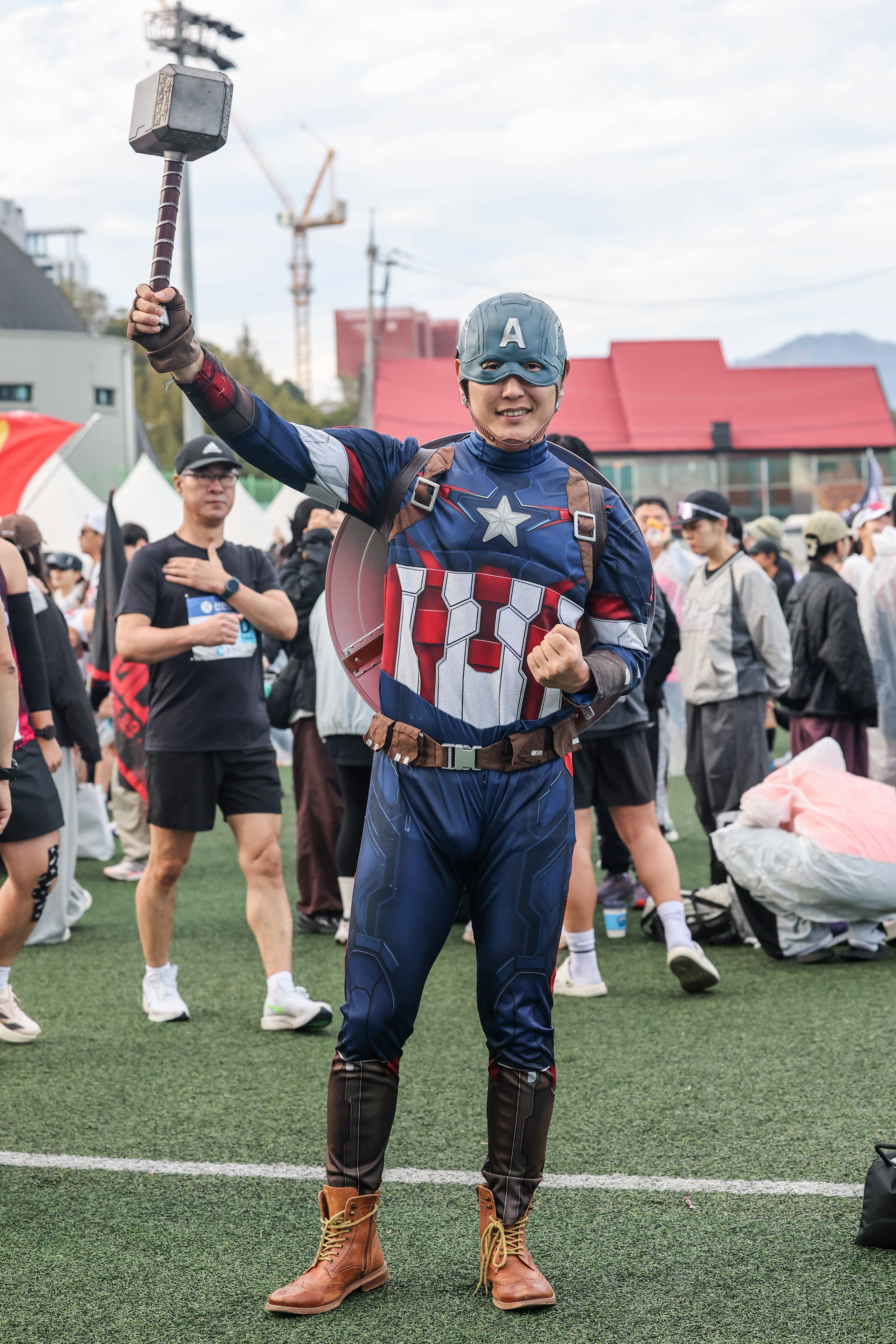 Chuncheon marathon marks 80 years as festive fall event