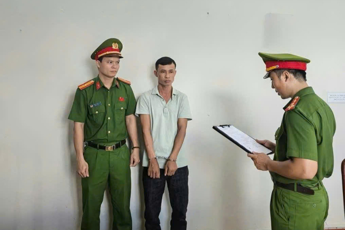 Giả giám đốc mắc ung thư, lừa tiền bạn gái