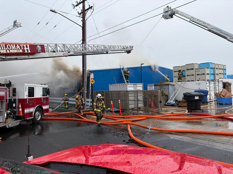 Toxic gas fears spark evacuation as fire engulfs Oregon seafood plant