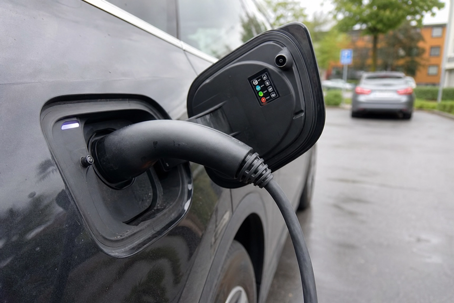 Nytt batteripartnerskap lovar 1 500 km räckvidd: Solid state-batteri ...
